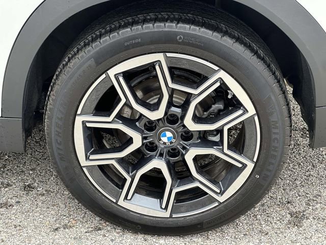 Used 2026 BMW X2 xDrive28i image 12