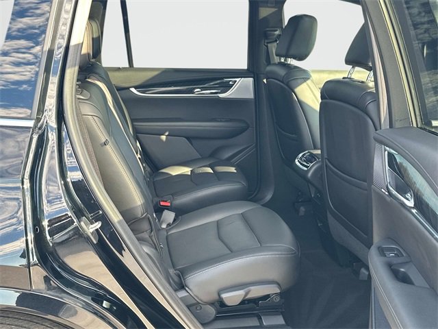 Used 2021 Cadillac XT6 Premium Luxury image 20