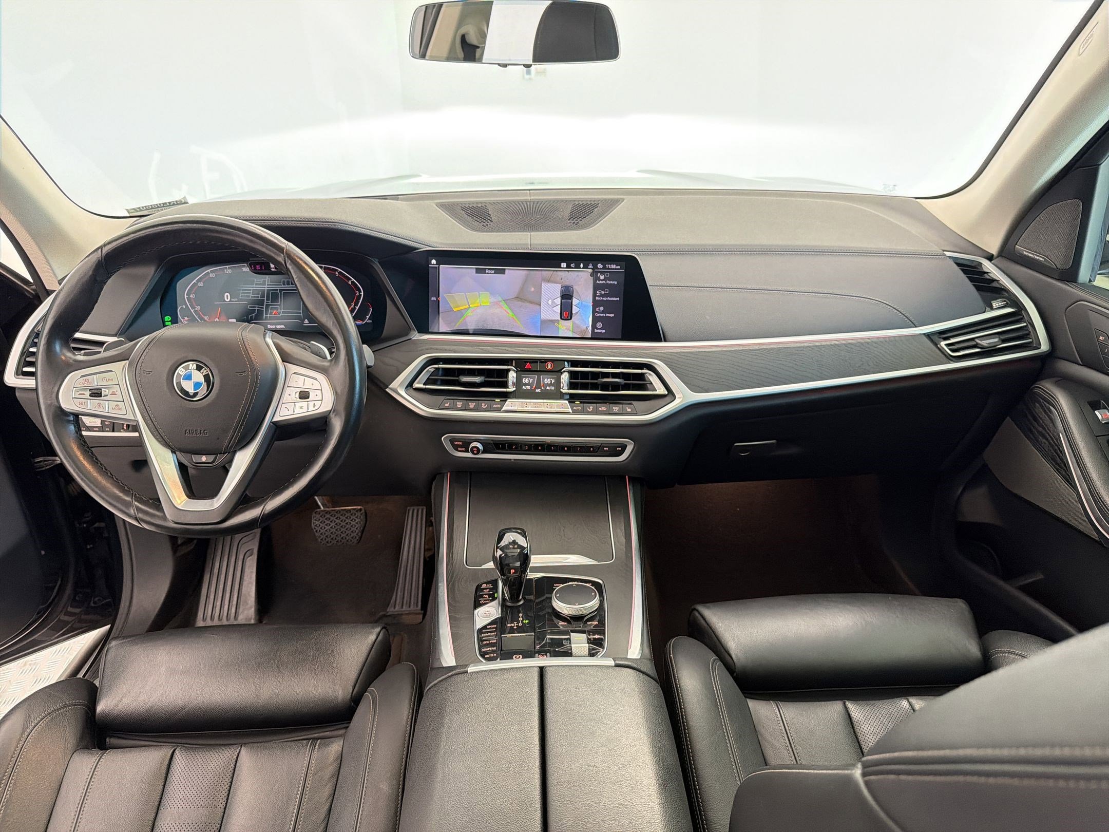 Used 2019 BMW X7 xDrive40i w/ Premium Package AWD/4WD image 17