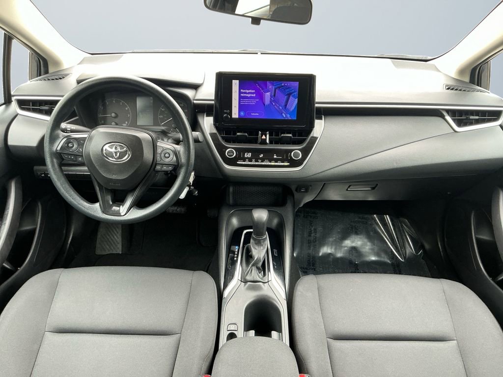 Used 2024 Toyota Corolla LE image 12