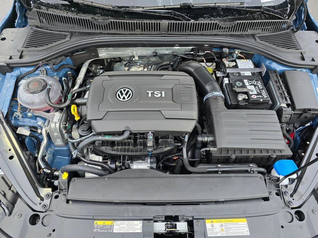New 2026 Volkswagen Jetta GLI Autobahn FWD image 11