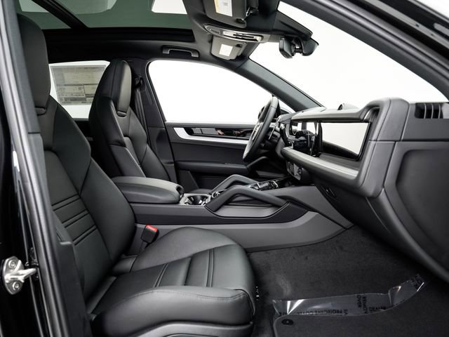 New 2026 Porsche Cayenne image 22
