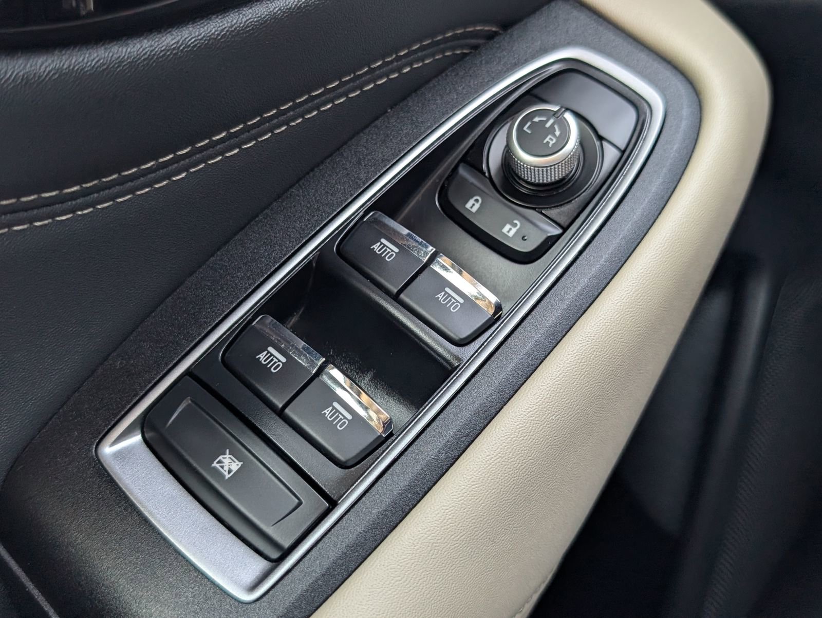 Used 2022 Subaru Outback Limited image 19