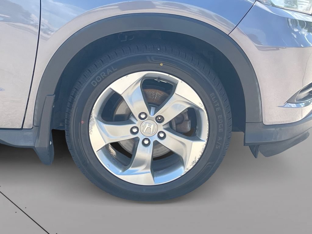 Used 2017 Honda HR-V EX-L image 9