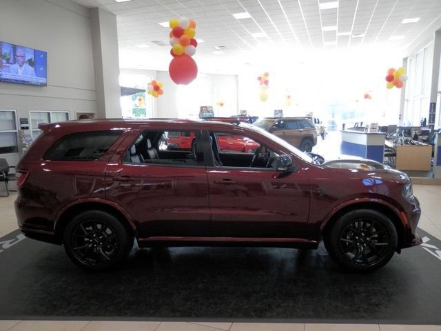New 2026 Dodge Durango SRT Hellcat w/ Premium Group AWD/4WD image 9