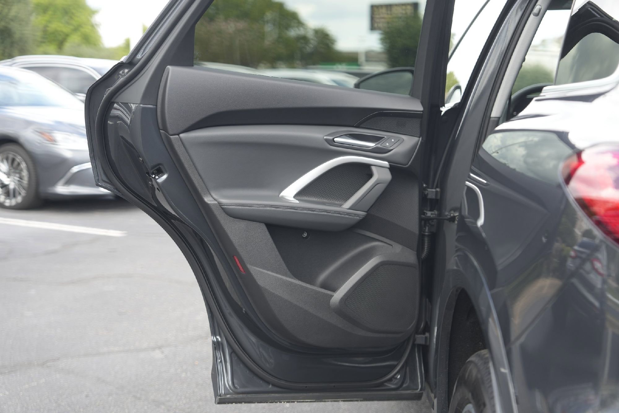 New 2025 Audi Q5 Premium image 21