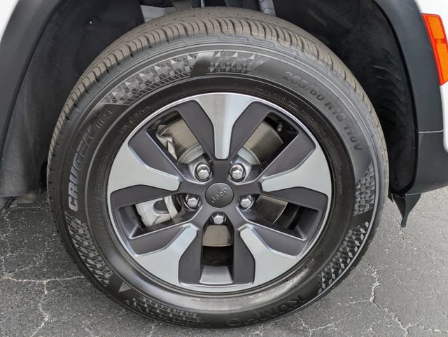 Used 2024 Jeep Grand Cherokee Limited 4xe AWD/4WD image 8