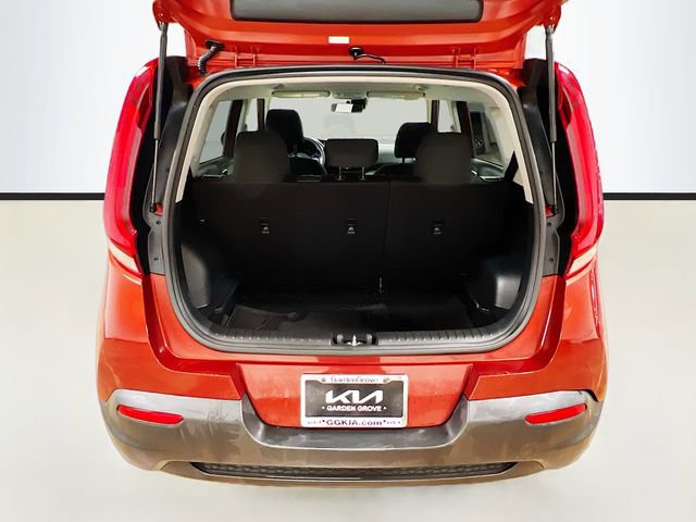 Certified 2022 Kia Soul LX w/ Technology Package image 23