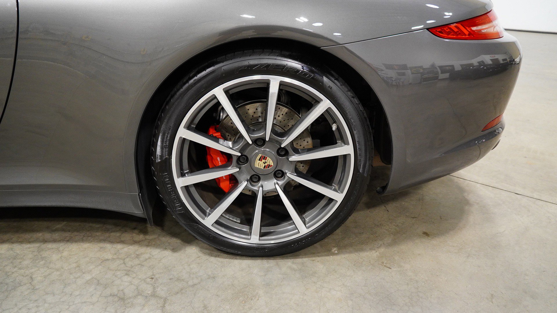 Used 2013 Porsche 911 Carrera S image 33