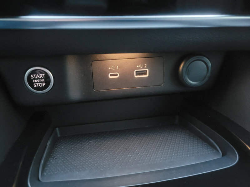 Used 2021 Nissan Rogue S image 37