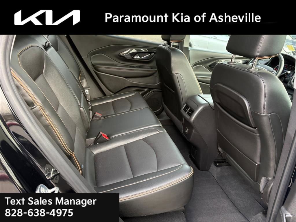 Used 2023 GMC Terrain AT4 w/ Tech Package image 23