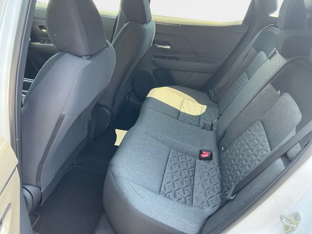 New 2026 Nissan Kicks SV w/ Cold Weather Package AWD/4WD image 15