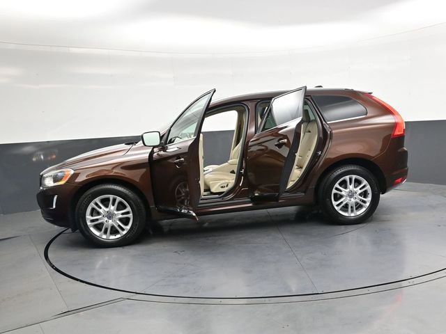 Used 2015 Volvo XC60 T5 Platinum w/ Climate Package image 32