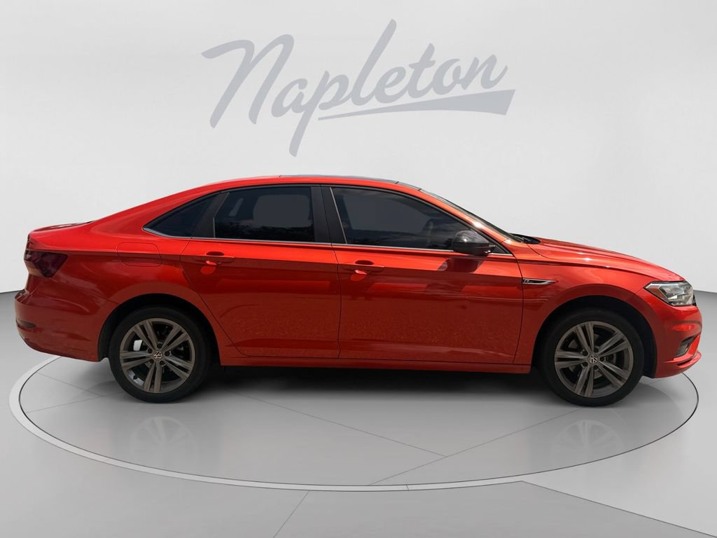 Used 2019 Volkswagen Jetta R-Line w/ R-Line Cold Weather Package FWD image 7