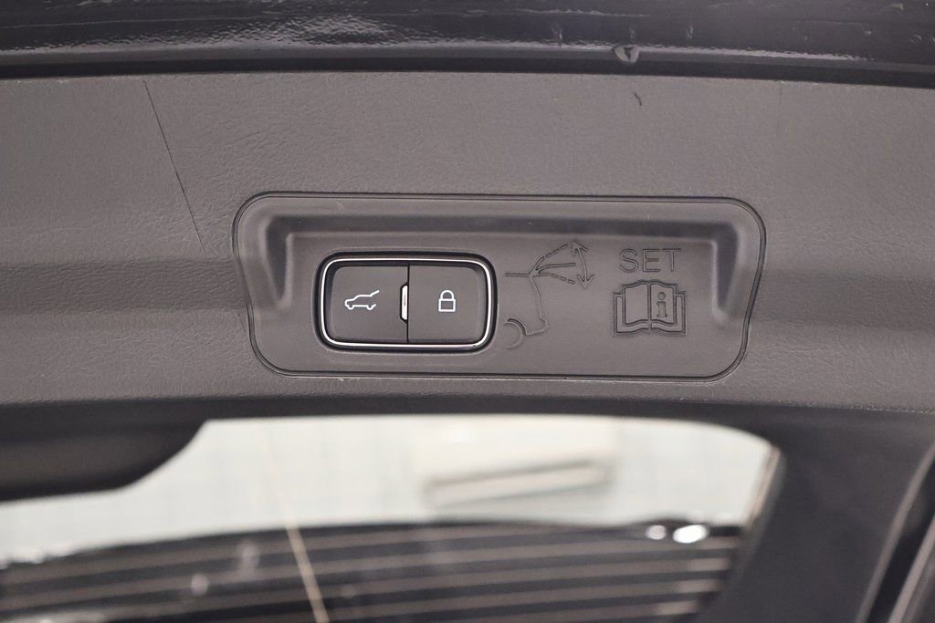 New 2026 Ford Explorer ST-Line w/ ST-Line Street Pack image 35