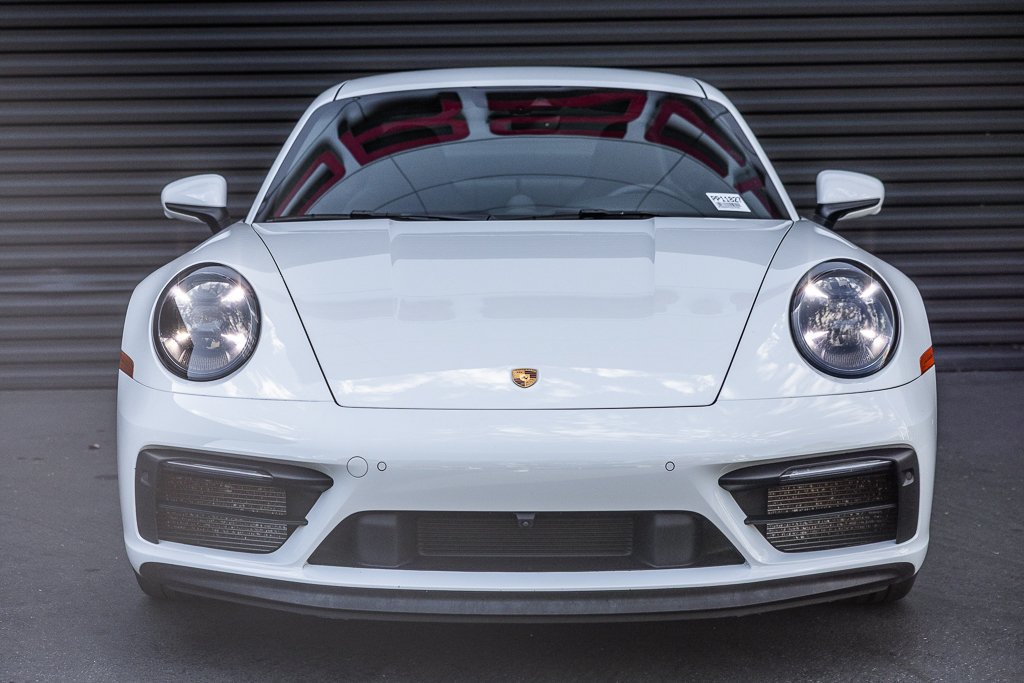 Certified 2024 Porsche 911 Carrera GTS RWD image 7