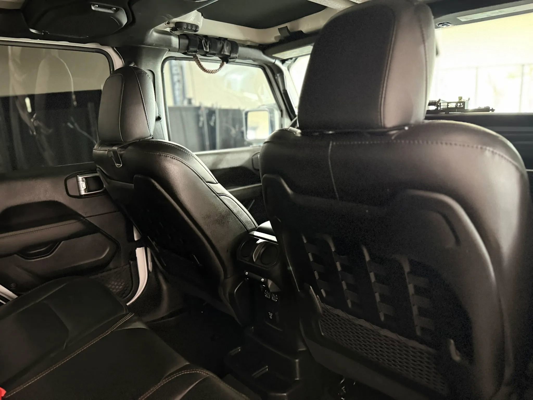 Used 2023 Jeep Wrangler Unlimited Rubicon 392 w/ Trailer Tow Package image 24