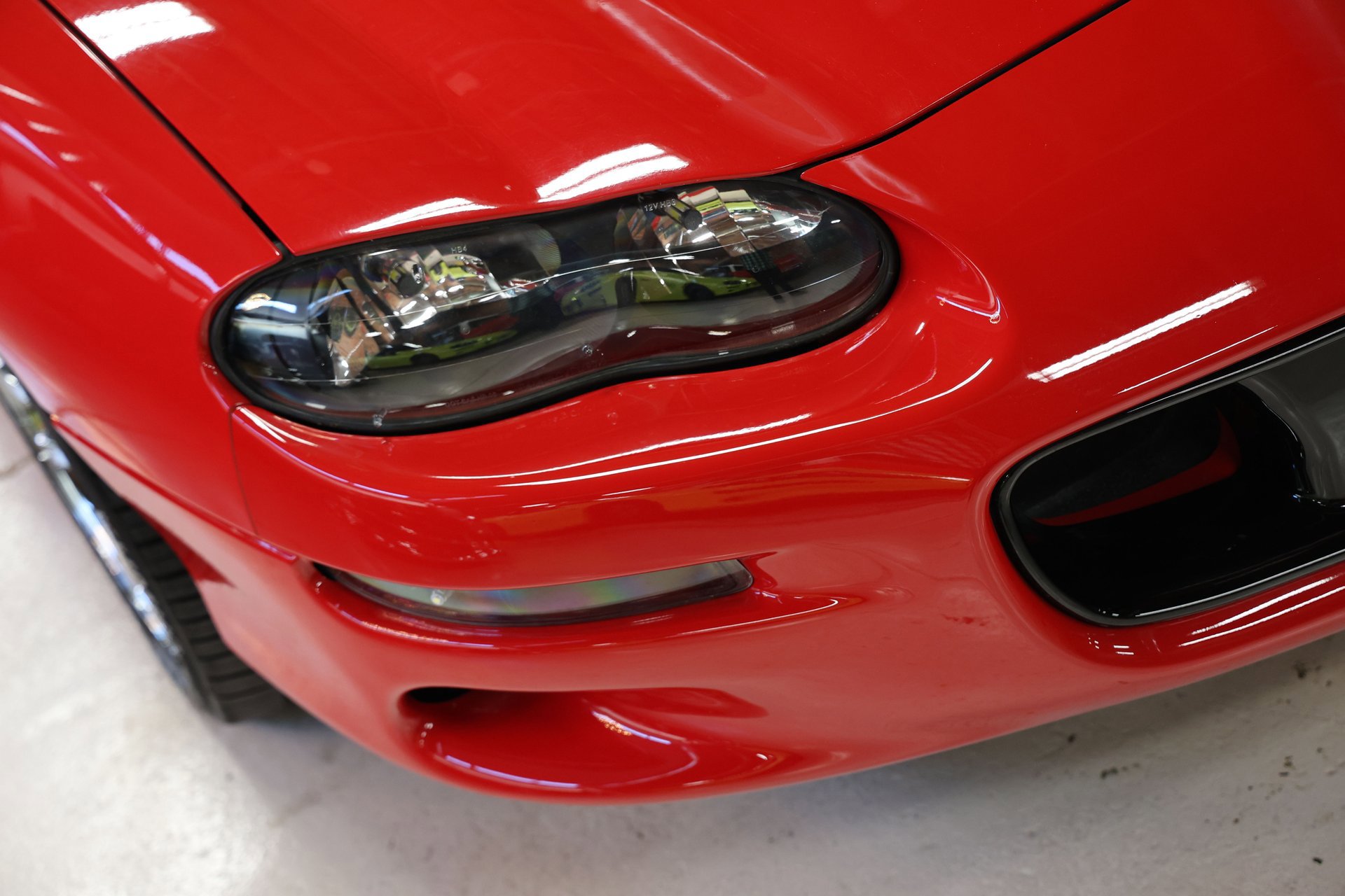 Used 2002 Chevrolet Camaro Z28 w/ SS Performance/Appearance Pkg image 10