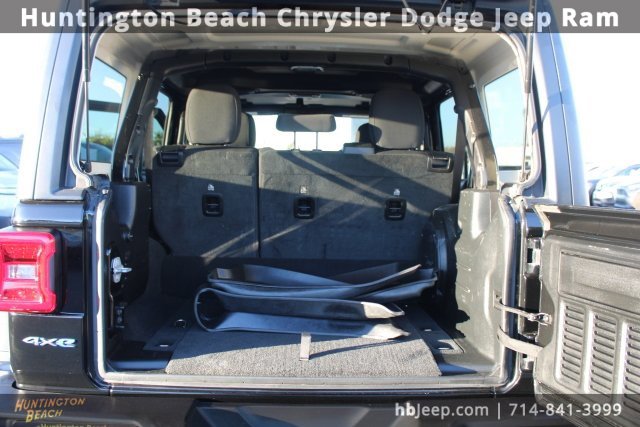 Used 2022 Jeep Wrangler Unlimited Rubicon 4xe w/ Cold Weather Group image 37