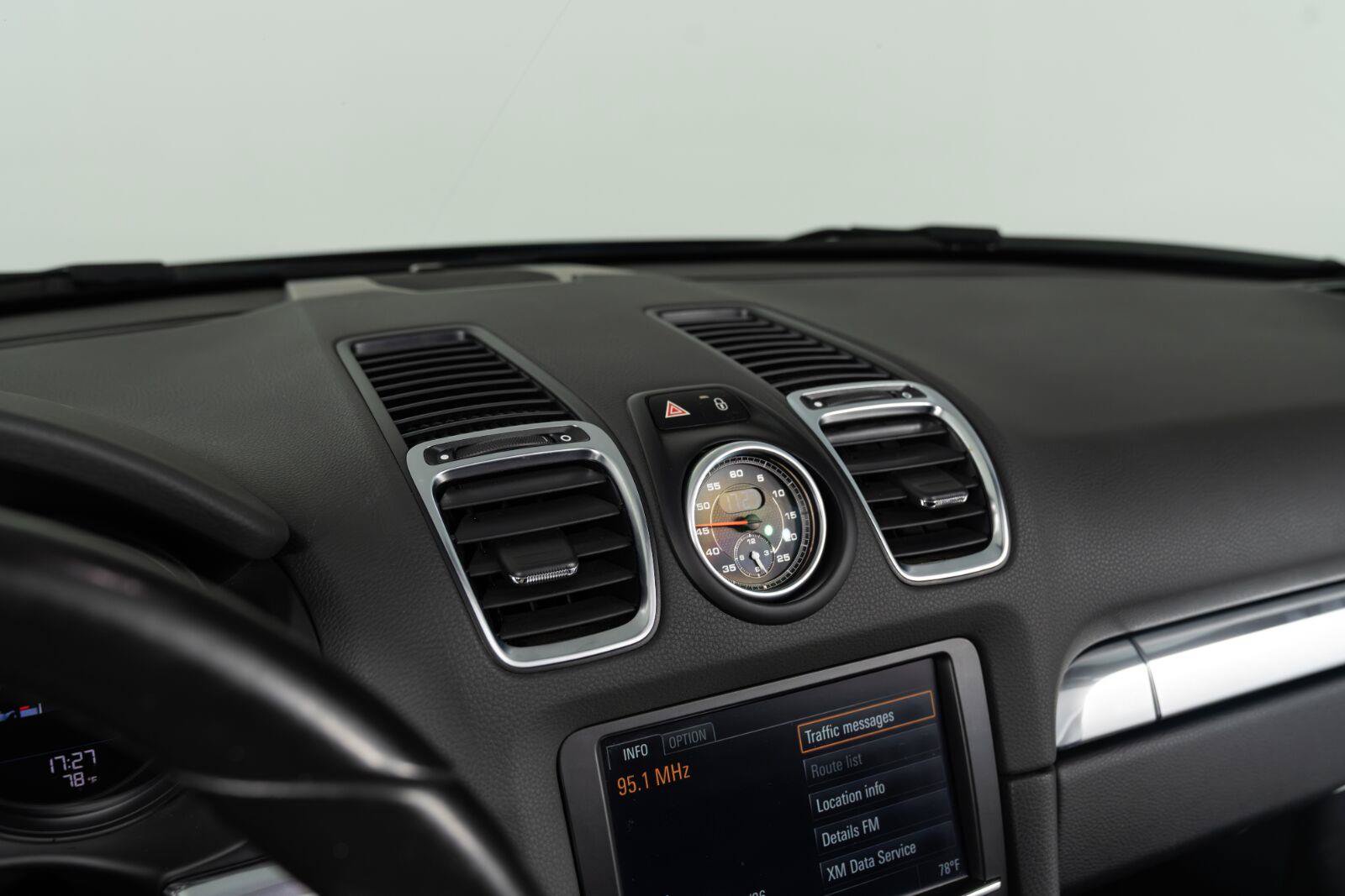 Used 2015 Porsche Boxster S RWD image 38