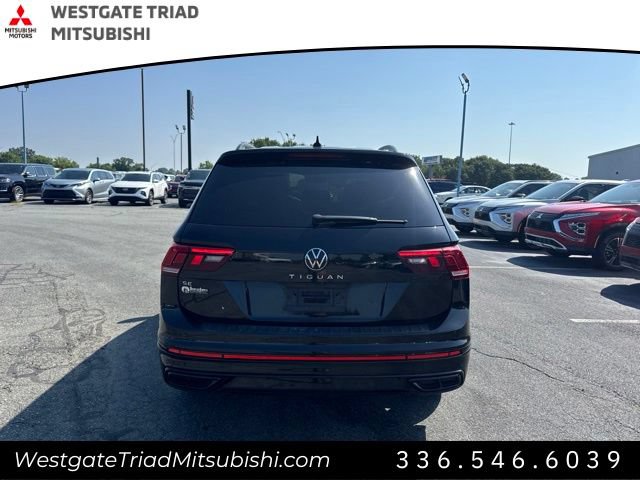 Used 2022 Volkswagen Tiguan SE R-Line FWD image 5