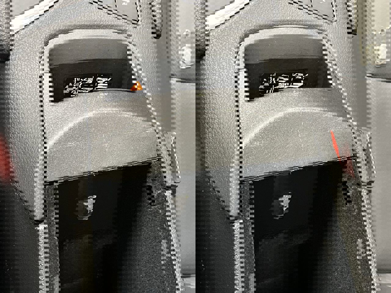 Certified 2025 Cadillac XT5 Premium Luxury image 27