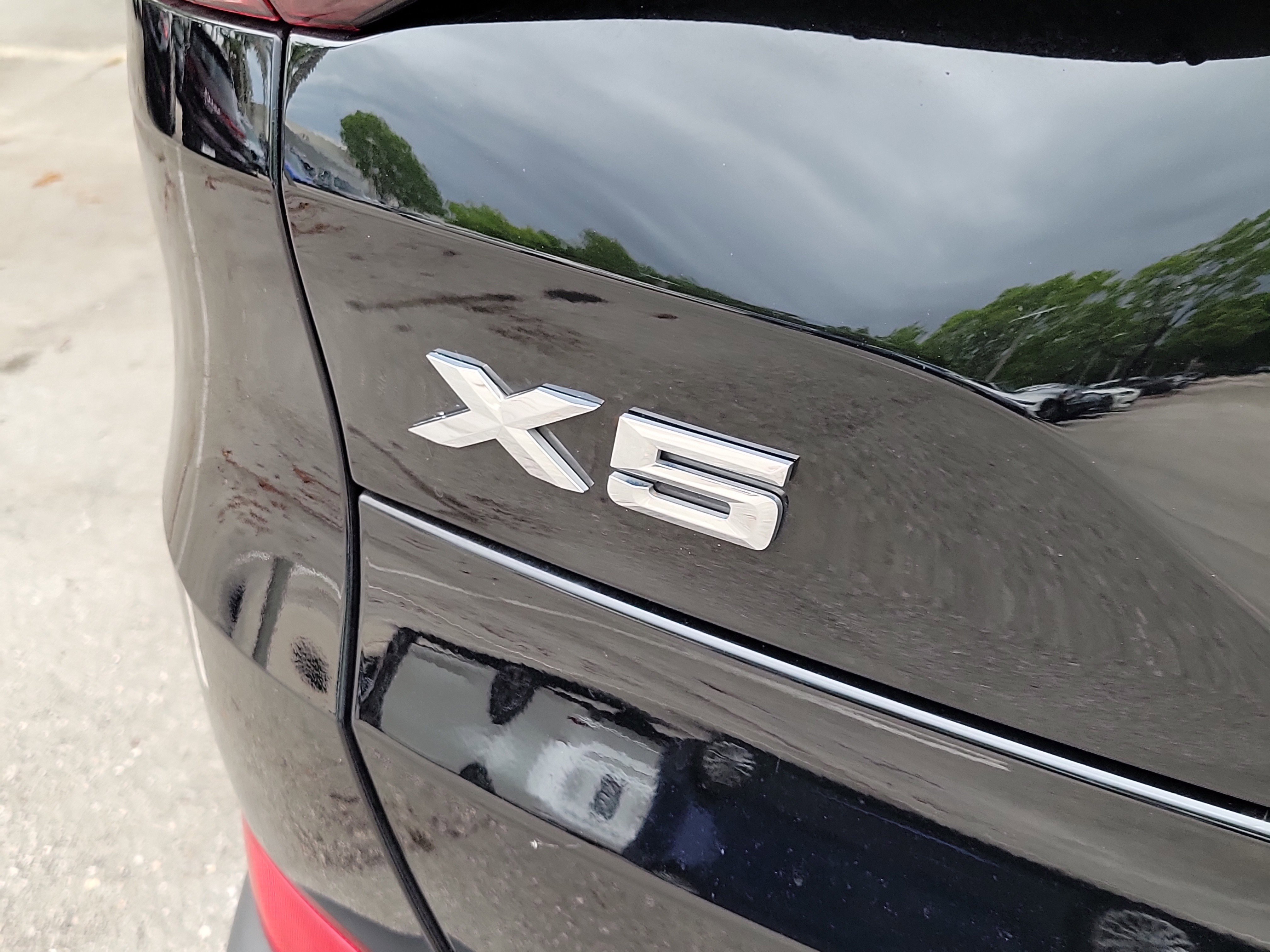 Used 2023 BMW X5 xDrive40i w/ Premium Package AWD/4WD image 7