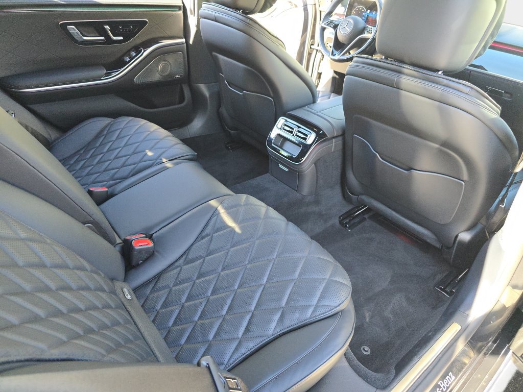 Used 2024 Mercedes-Benz S 580 4MATIC Sedan image 13