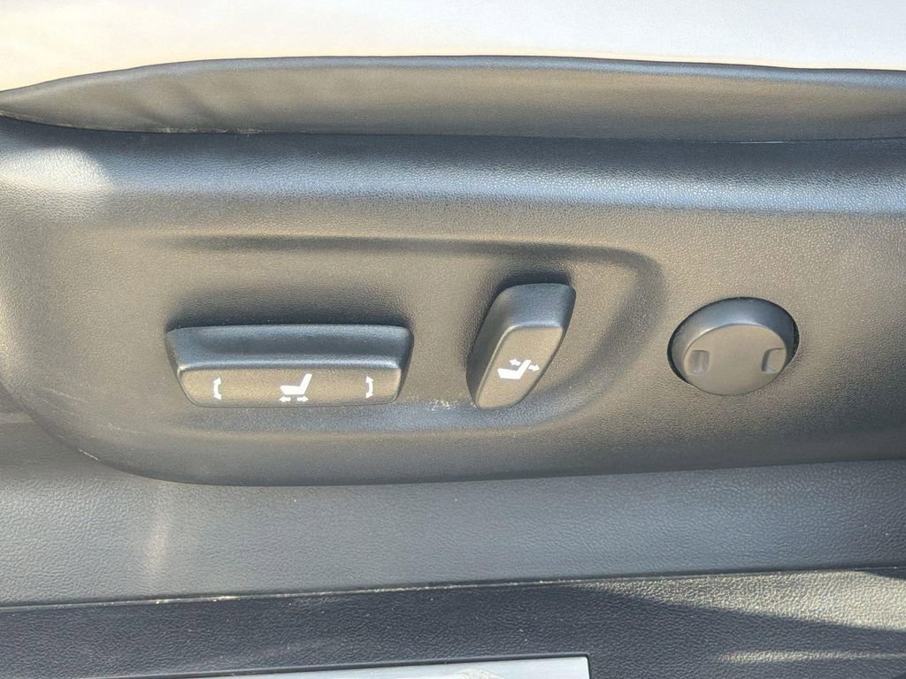 Used 2019 Toyota Mirai image 22