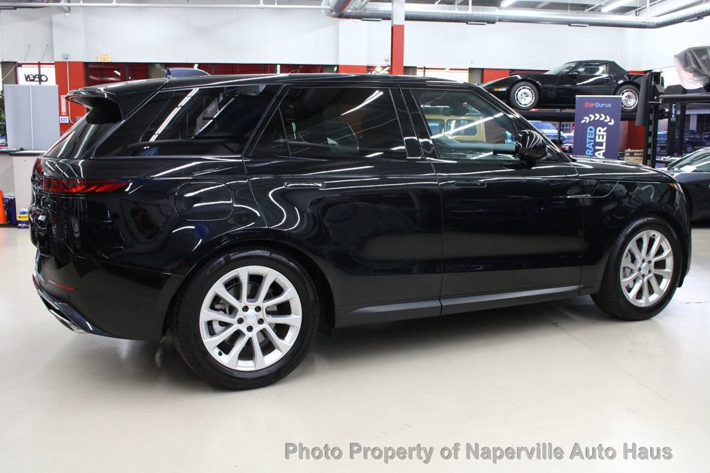 Used 2025 Land Rover Range Rover Sport SE AWD/4WD image 64