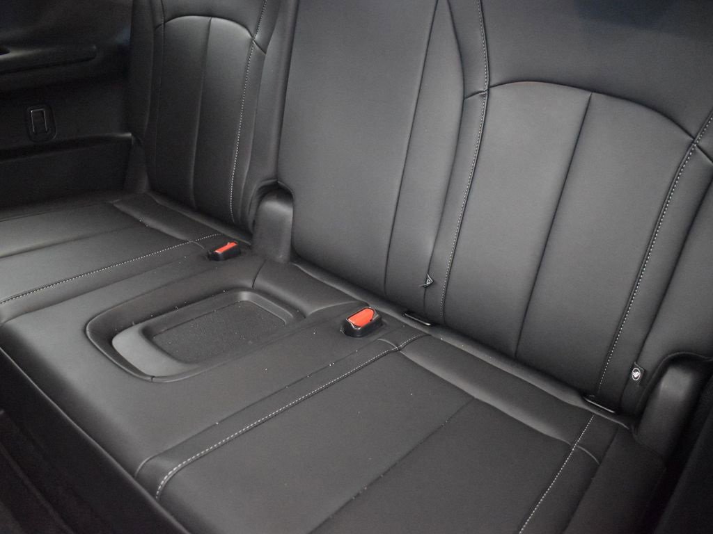 Certified 2025 INFINITI QX60 Luxe image 19