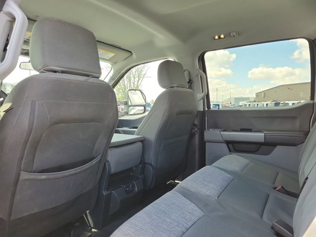 Certified 2025 Ford F250 XLT AWD/4WD image 16
