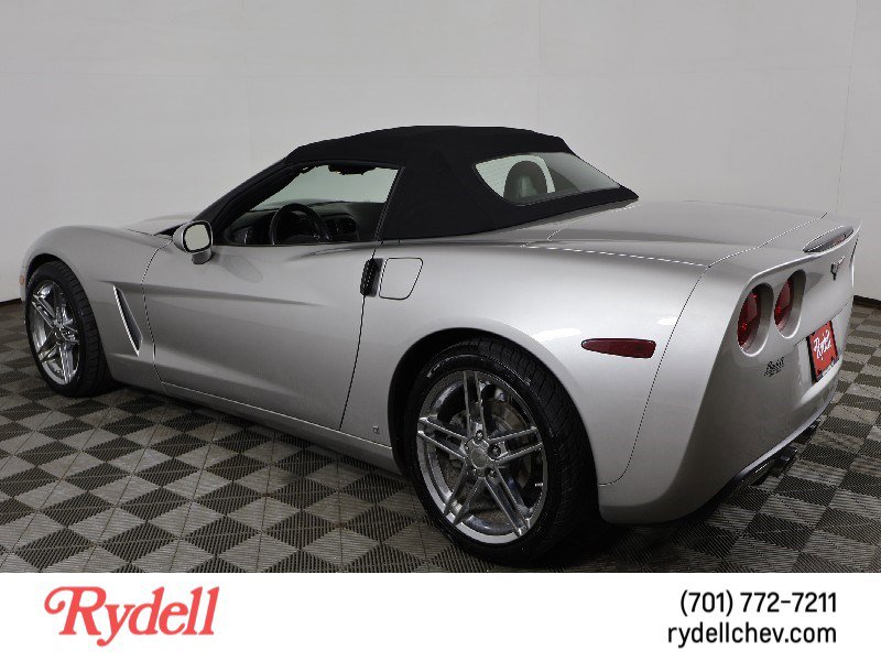 Used 2006 Chevrolet Corvette Convertible w/ Preferred Equipment Group image 6