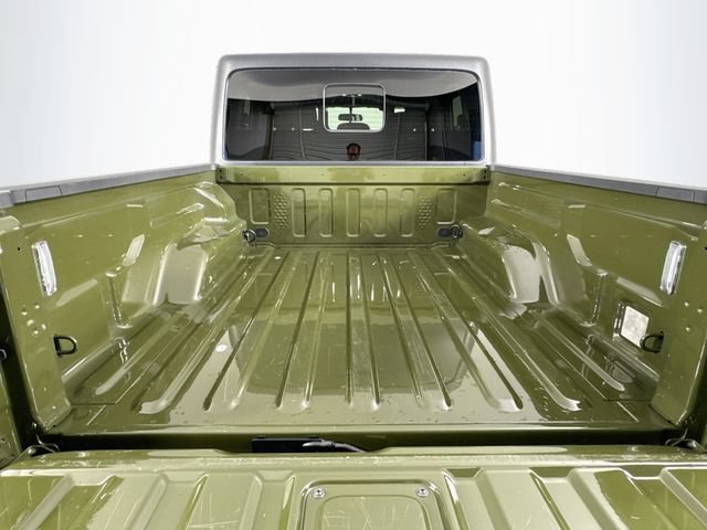 Used 2023 Jeep Gladiator Sport AWD/4WD image 29