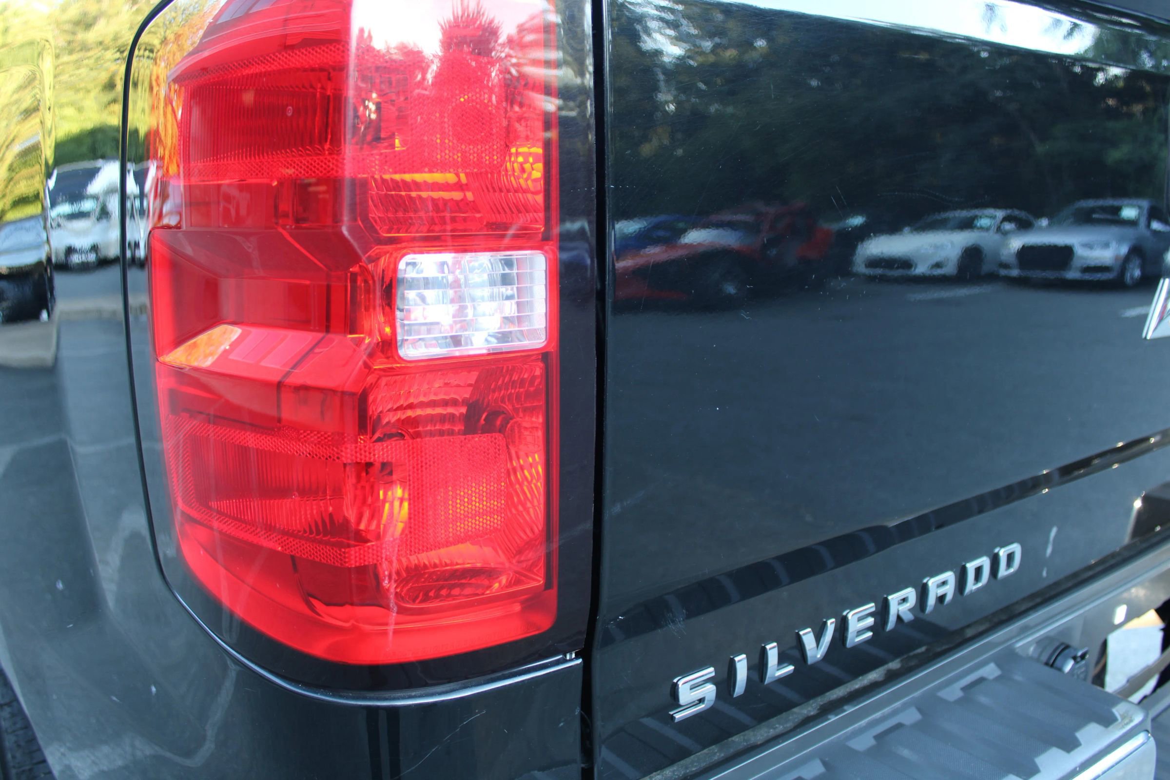 Used 2019 Chevrolet Silverado 1500 LT image 24