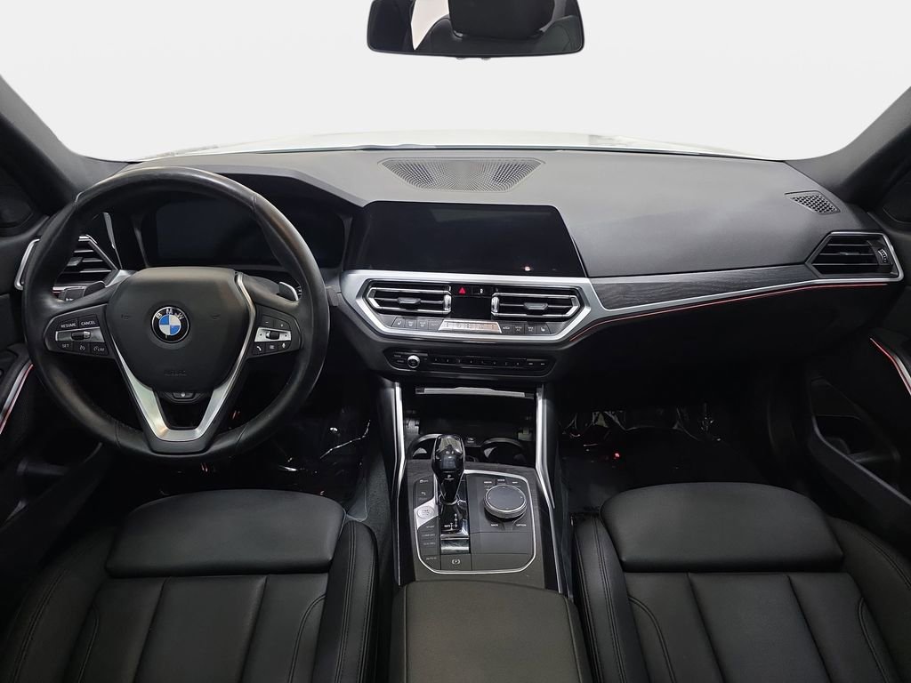 Used 2020 BMW 330i xDrive Sedan w/ Convenience Package AWD/4WD image 10