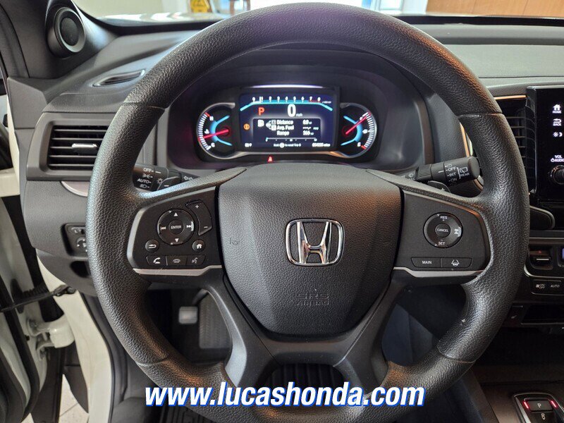 Used 2022 Honda Pilot Sport image 11