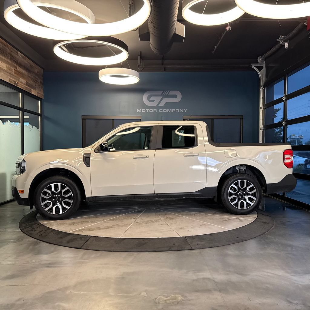 Used 2024 Ford Maverick Lariat AWD/4WD image 6