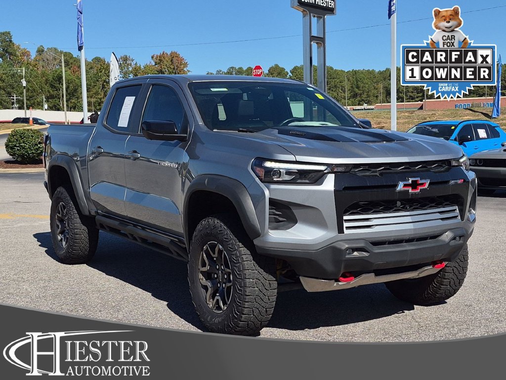 Used 2025 Chevrolet Colorado ZR2 w/ Technology Package AWD/4WD 360° Tour