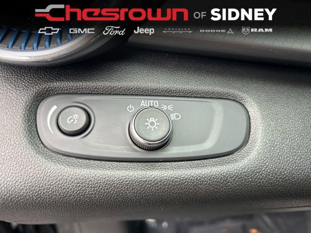Used 2025 Chevrolet Trax LT FWD image 35