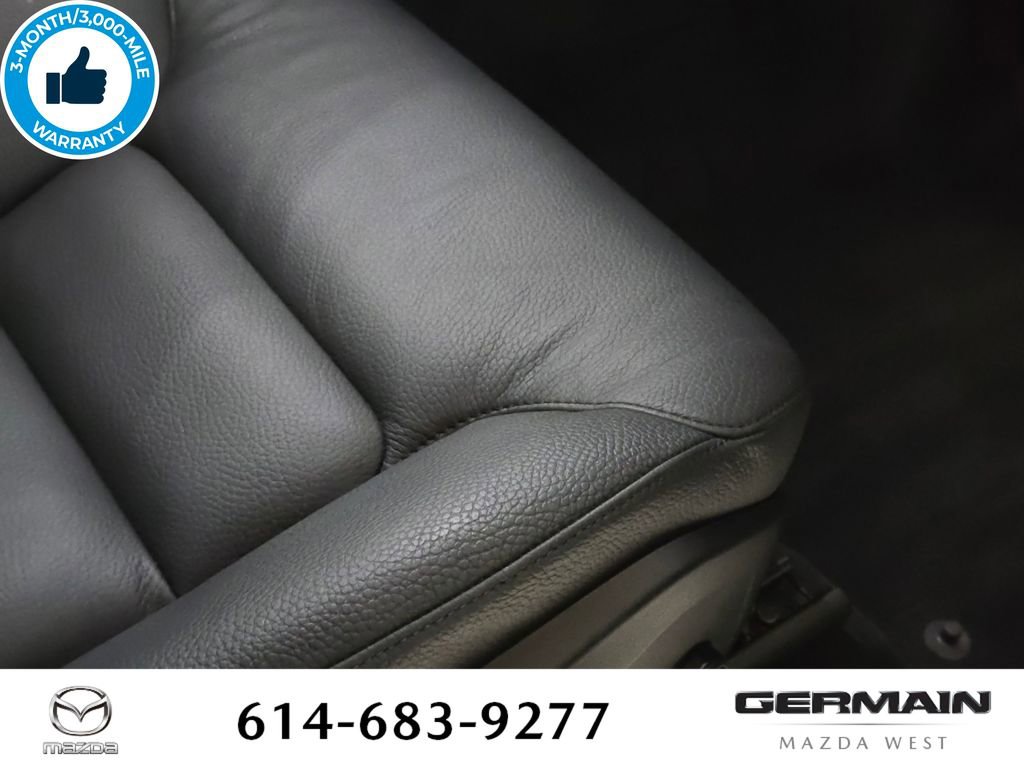 Used 2023 Volvo XC60 B5 Plus image 28