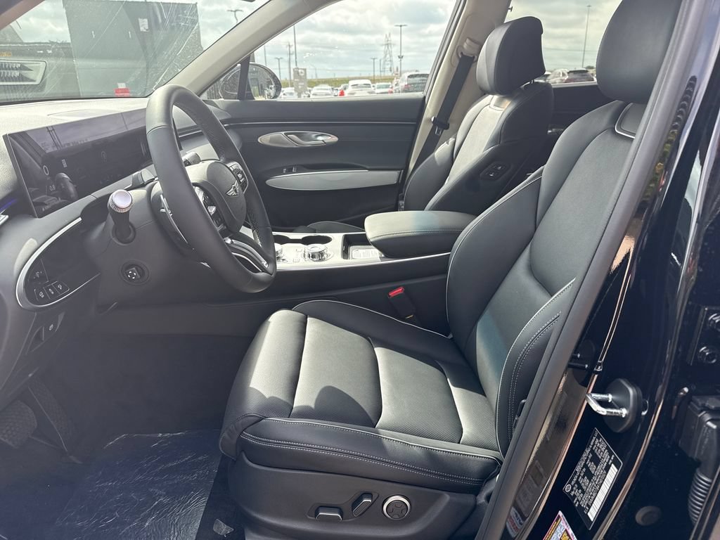 New 2026 Genesis GV70 2.5T Advanced AWD/4WD image 9