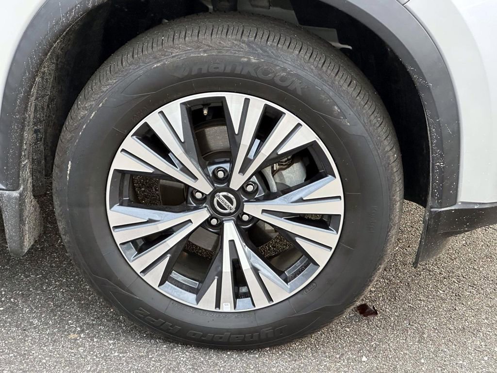 Certified 2021 Nissan Rogue SV image 7