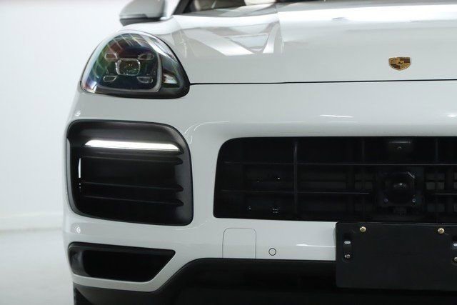 Used 2021 Porsche Cayenne Coupe image 6