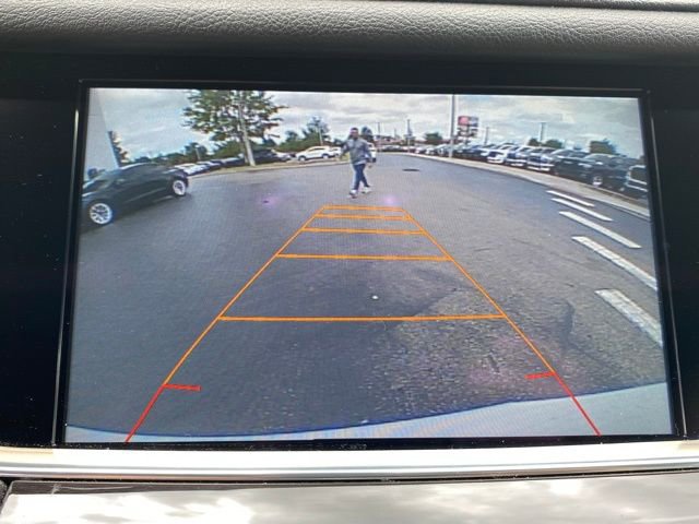 Used 2017 Cadillac XT5 Luxury w/ Driver Awareness Package image 22