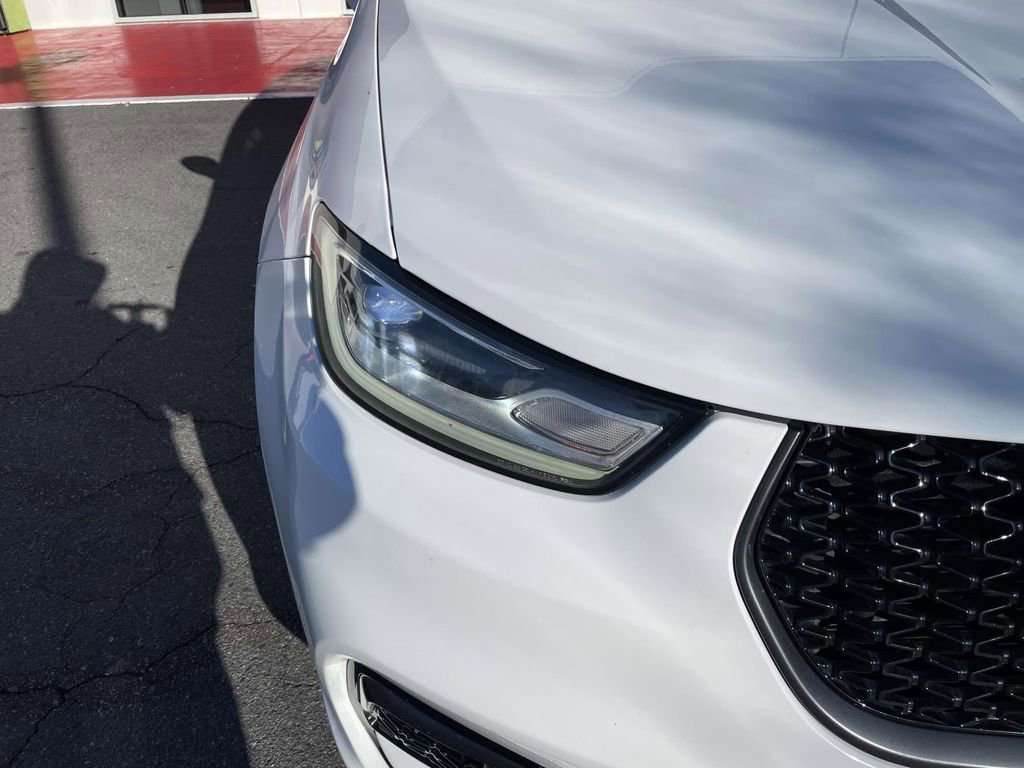 Used 2021 Chrysler Pacifica Touring-L w/ Uconnect Theater Family Group image 16