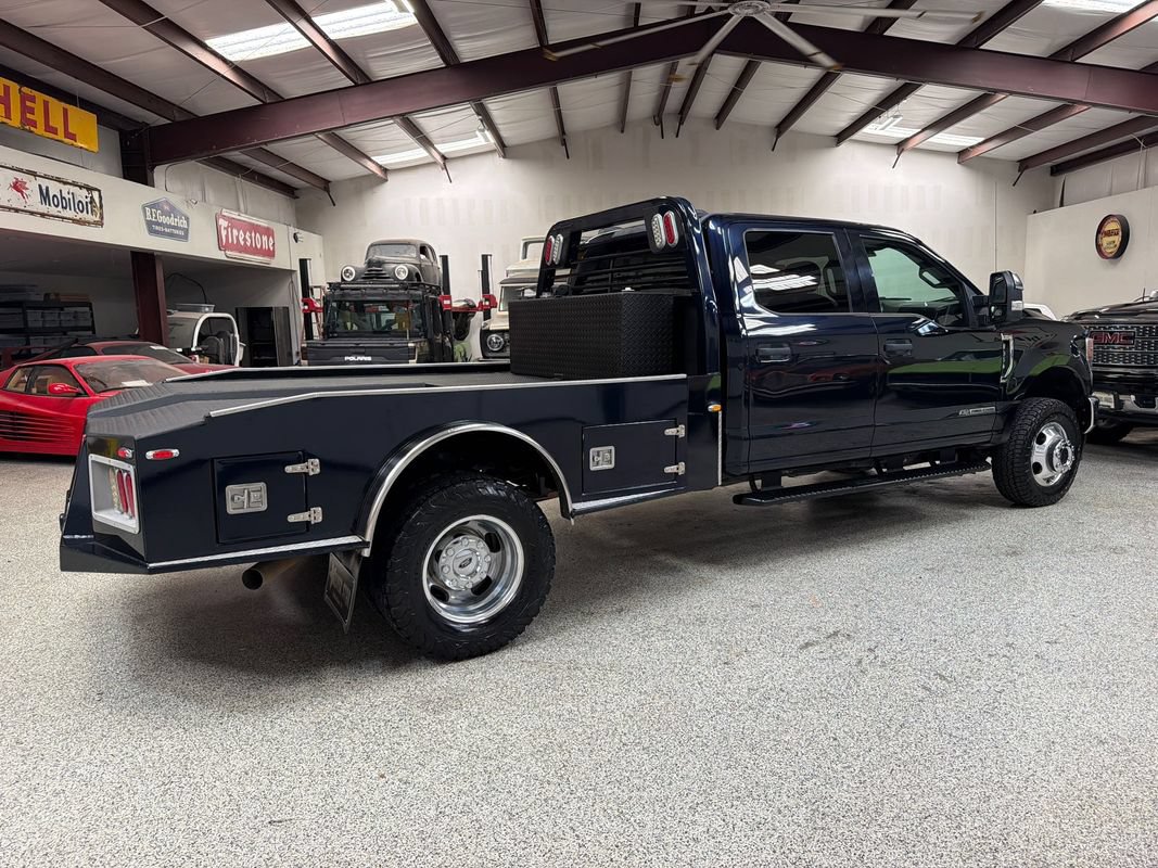 Used 2021 Ford F350 XLT w/ XLT Value Package AWD/4WD image 8
