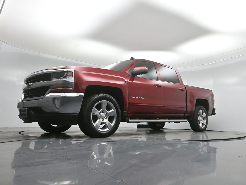 Used 2018 Chevrolet Silverado 1500 LT w/ All Star Edition image 42