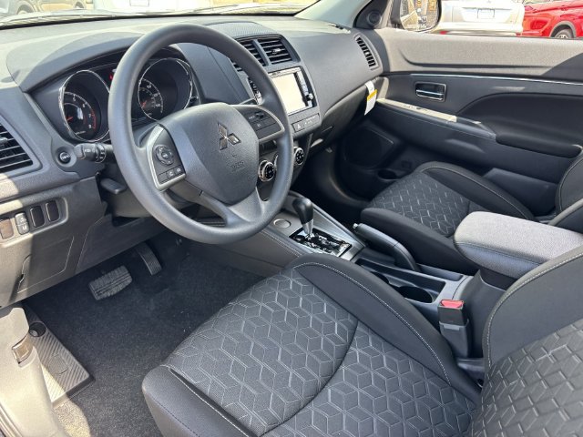 New 2027 Mitsubishi Outlander Sport FWD image 14