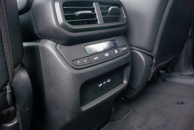 Used 2022 Honda Pilot Touring image 25